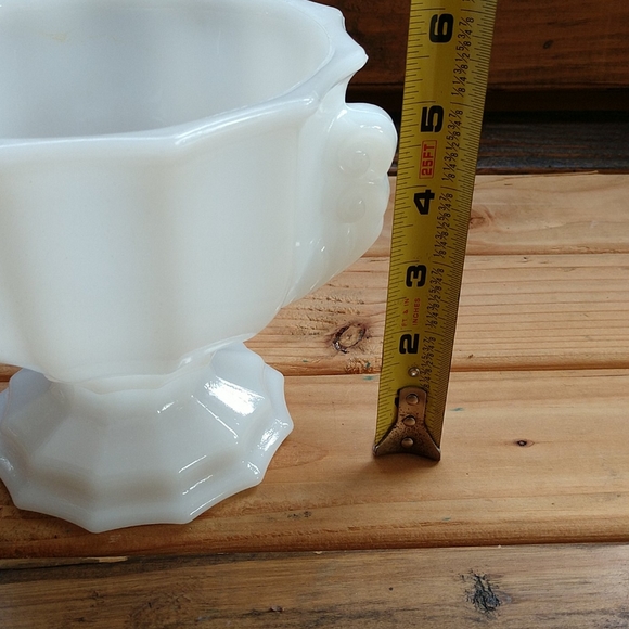 VTG E O brody milk glass - Picture 9 of 10